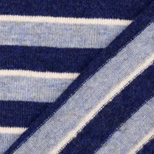 Heavy Knit Streifen Babyblau