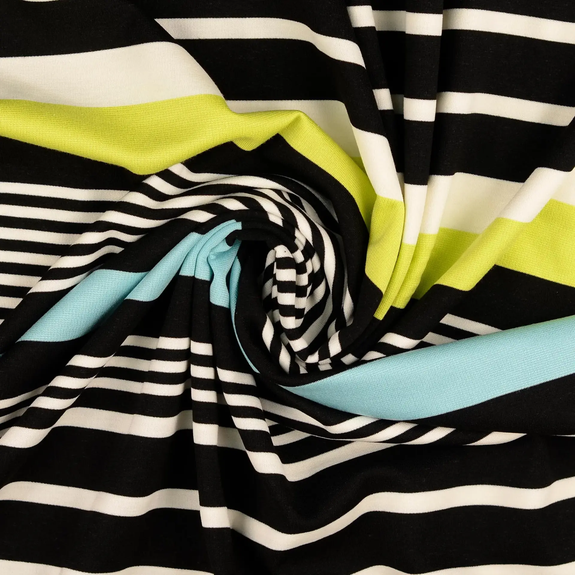 Stoff mit schwarz-weißen Streifen und breiten, horizontalen Farbbändern in Gelb und Hellblau.