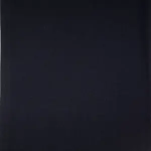 Dunkelblauer Stoff in gleichmäßiger Textur, geeignet für verschiedene Nähprojekte und Handarbeiten.