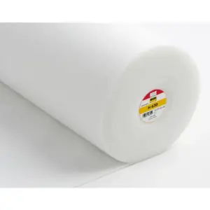 Rolle von Volumenfleece H 630 in Weiß, präsentiert mit Etikett und glatter Oberfläche.